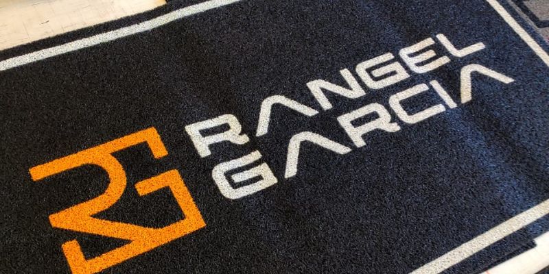 Tapete Personalizado: Entrega Rápida e Garantia de Fábrica